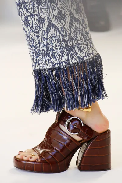Look 120